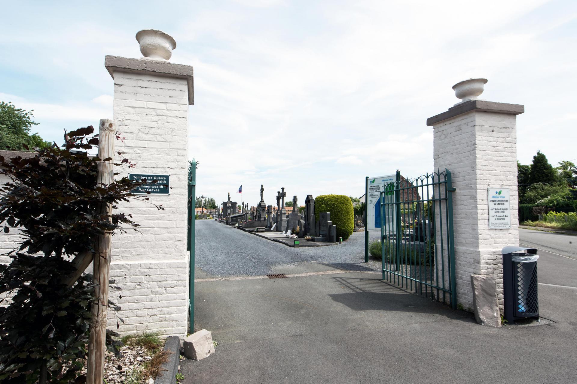 Carré musulman pour l'inhumation musulmane à Villeneuve-d'Ascq